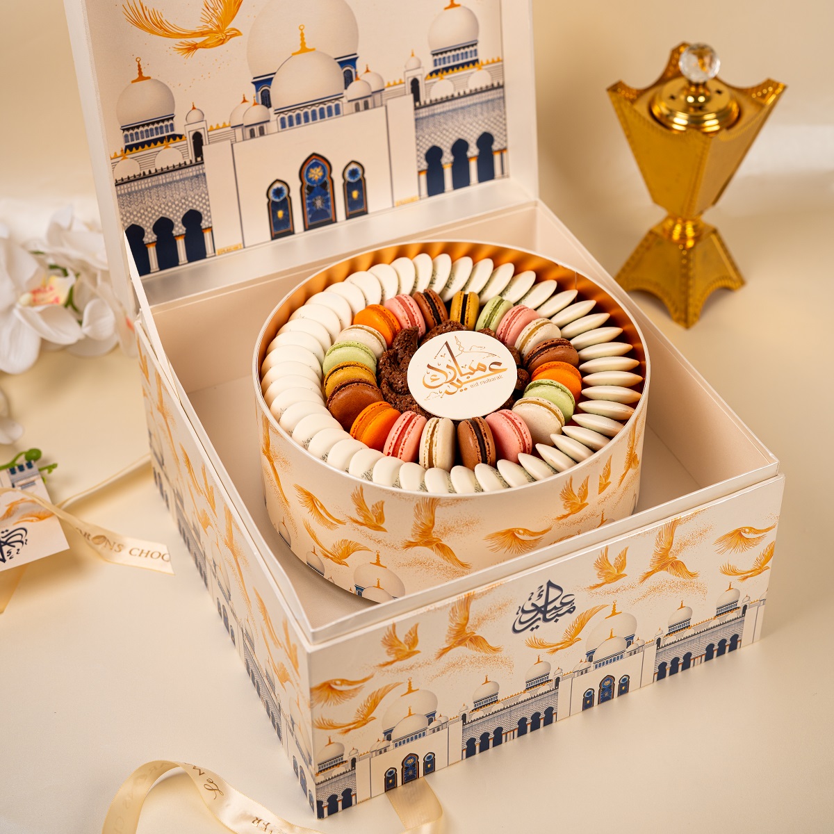 Le Mac - Eid Special Luxury Chocolates & Macarons Box